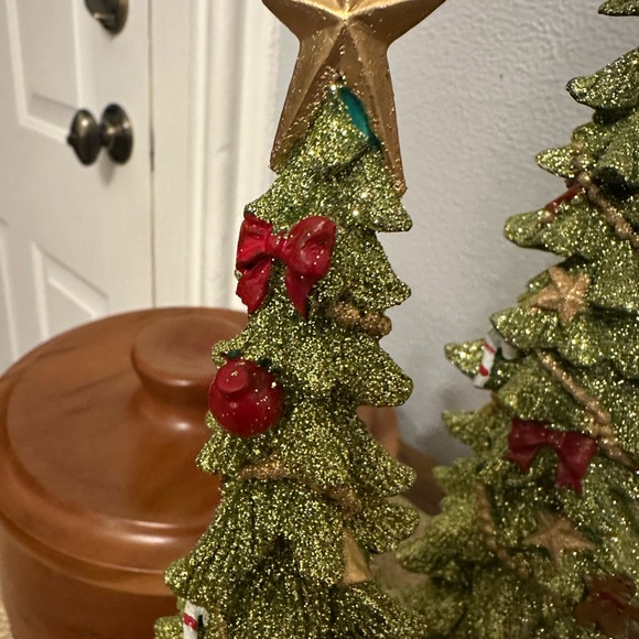 2 Trees-Xmas - Picture 13 of 15